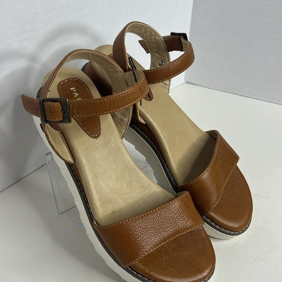 Patina Footwear The Essential Everyday Sandal 7 - Picture 2 of 7